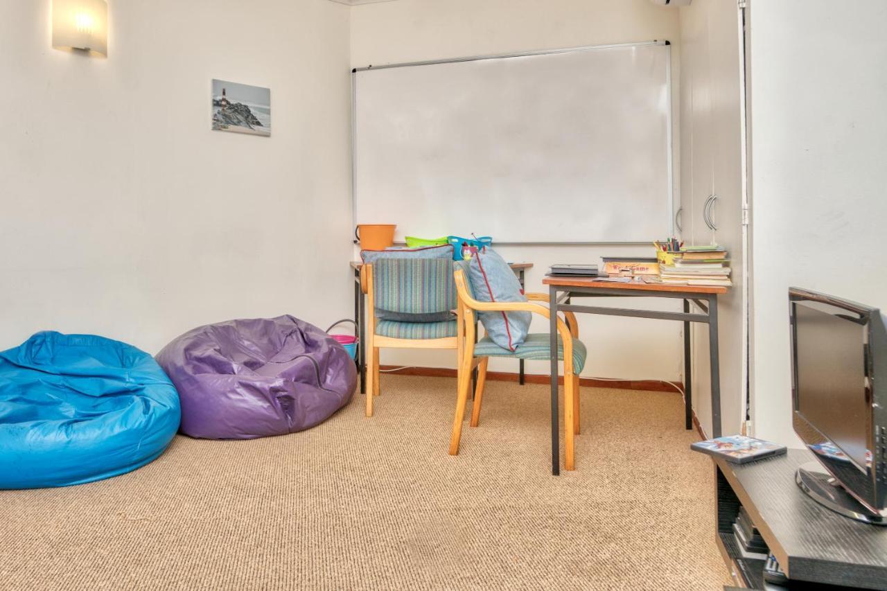 סטראוסבאי Mermaid Guest House מראה חיצוני תמונה